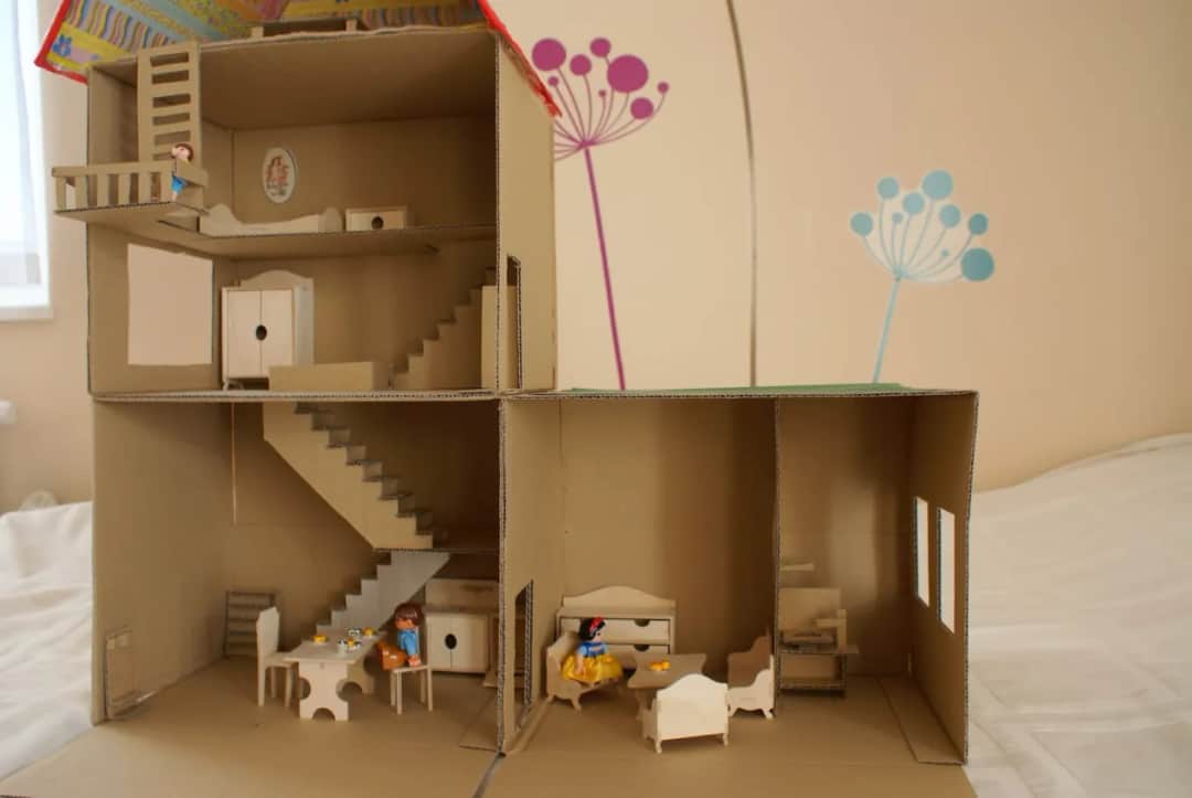 Jak zrobić domek z kartonu? Przewodnik do kreatywnej zabawy!