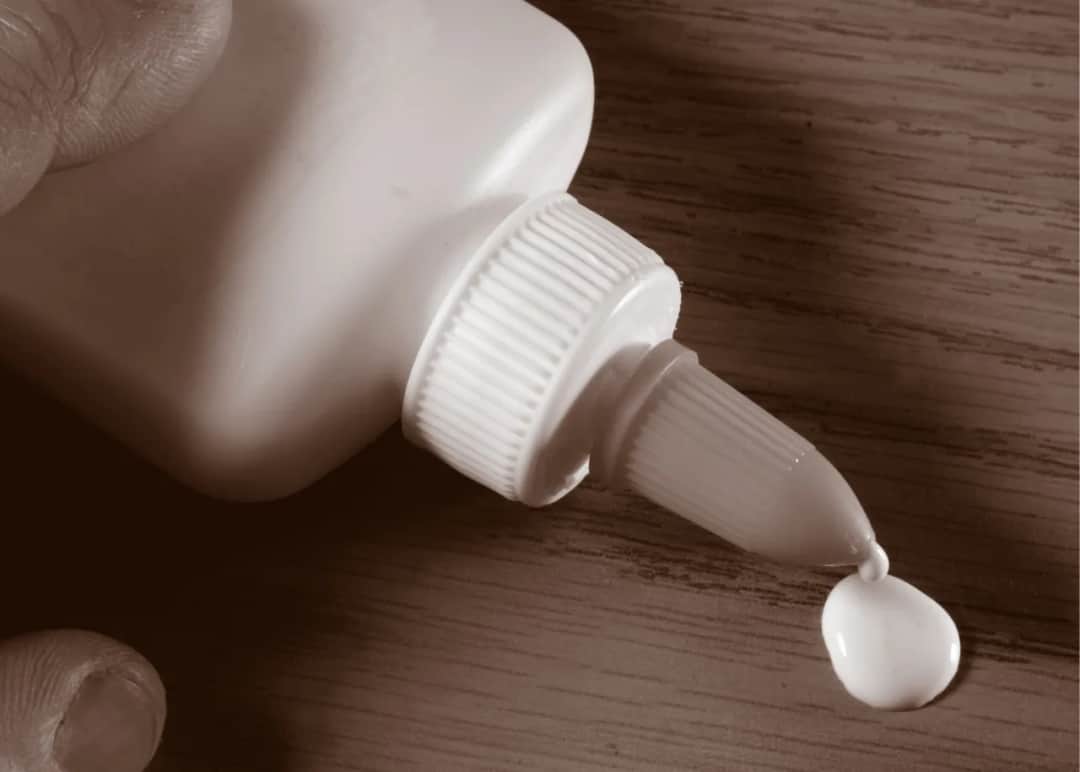 Czym skleić gumę? Michał Głowacki zdradza sekrety trwałej naprawy.